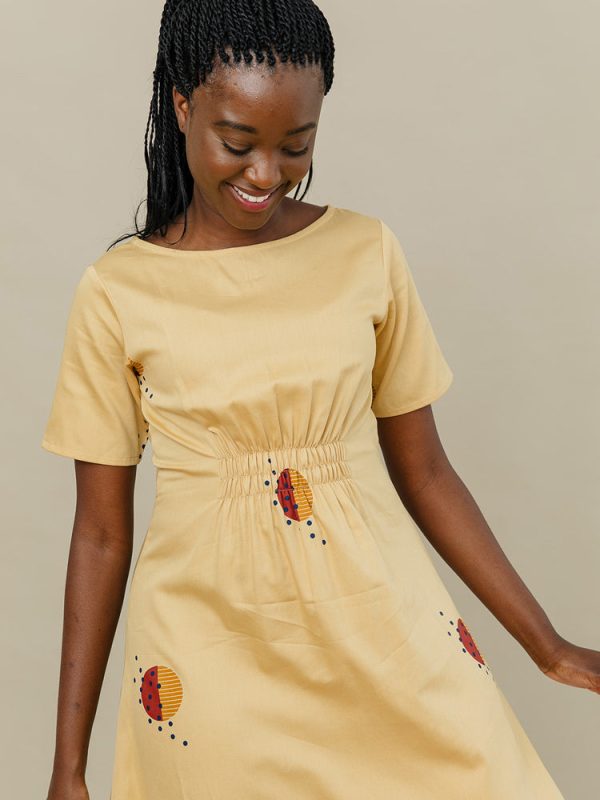 Artsy Traveler Midi Dress - Honeycomb - Image 5