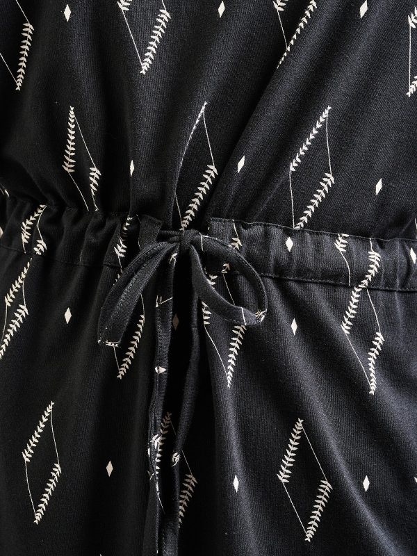 Abby Drawstring Plus Size Dress - Diamond Vine Black - Image 5