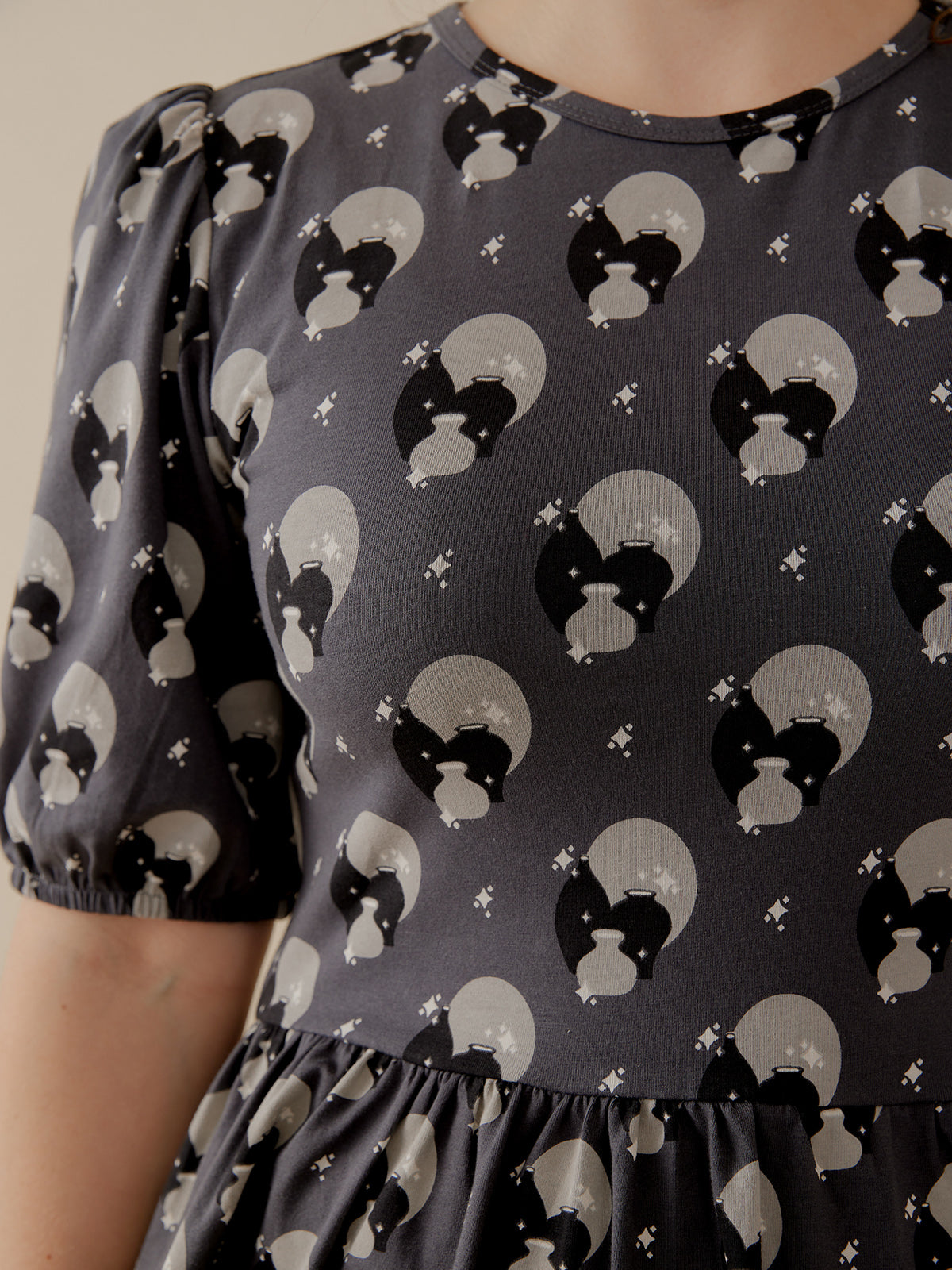 Inez Bubble Sleeve Dress - Vase Cluster Graphite - Image 3