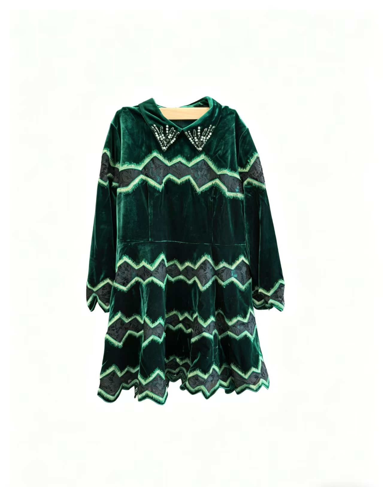 Emerald Green Velvet Dress with Crystal Collar - Luxury Party Evening Wear - Image 1